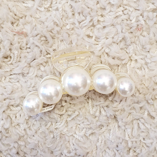Large Pearl Claw Clip